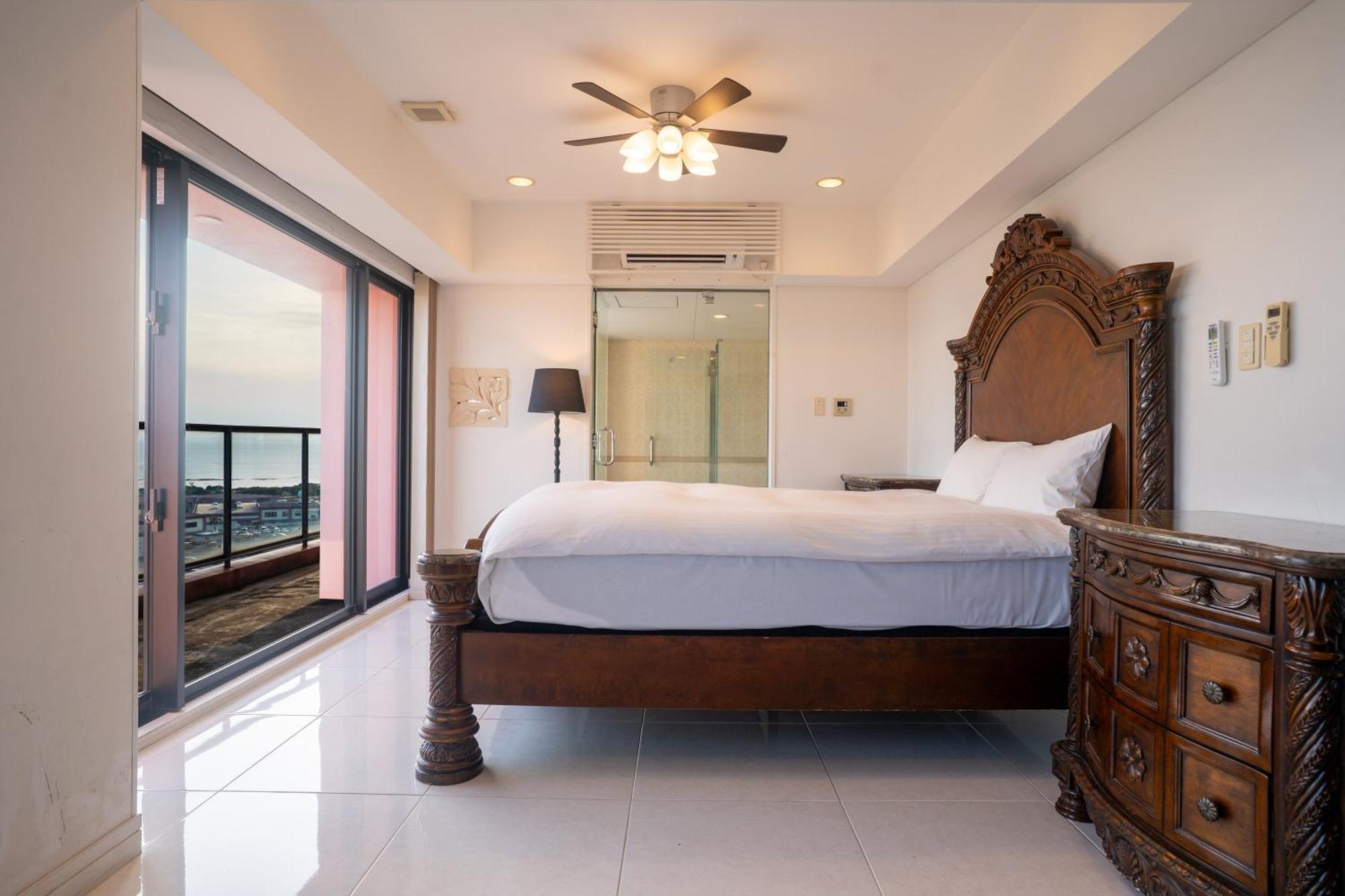 Royal Hotel Yomitan Εξωτερικό φωτογραφία