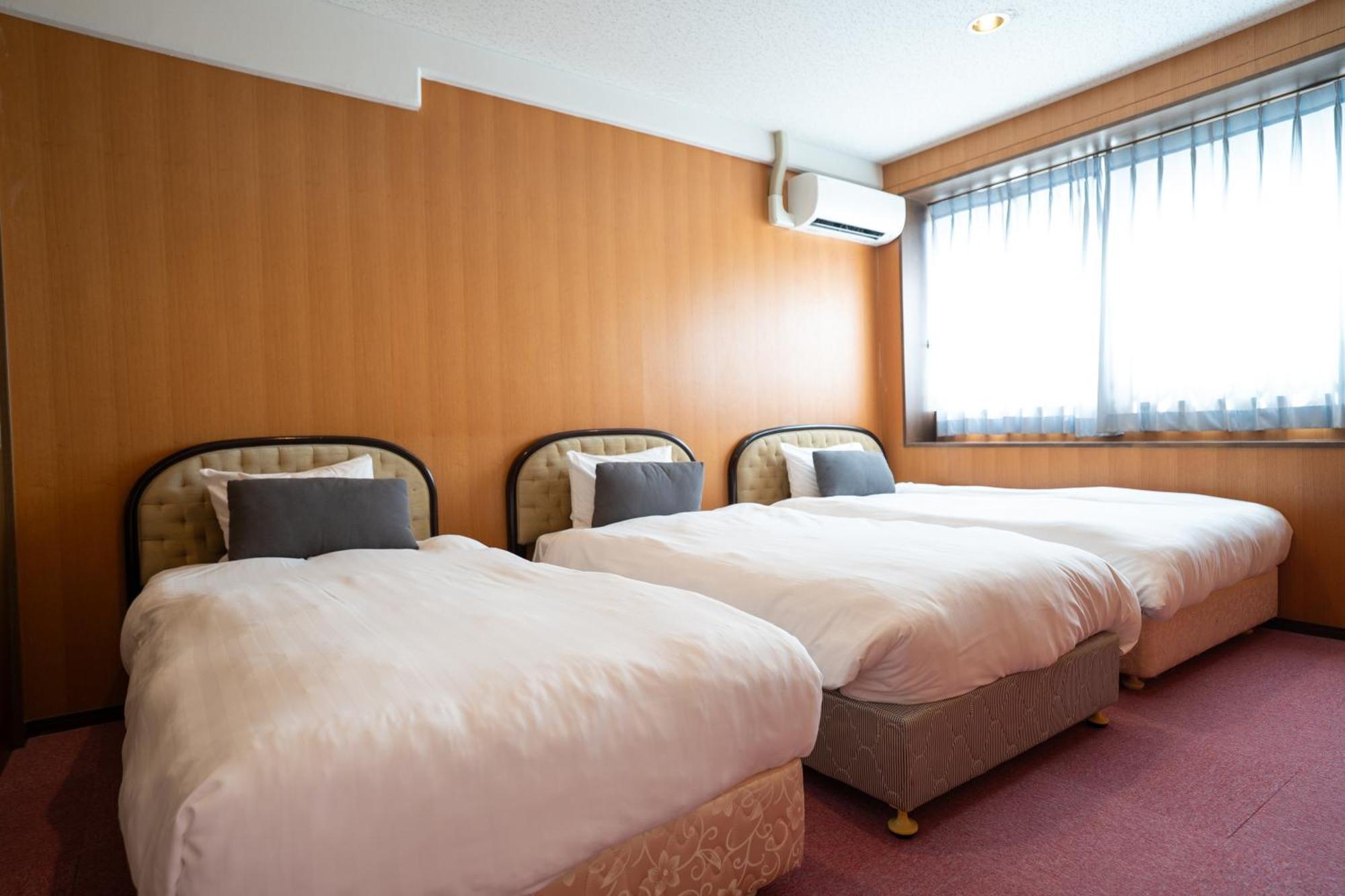 Royal Hotel Yomitan Εξωτερικό φωτογραφία